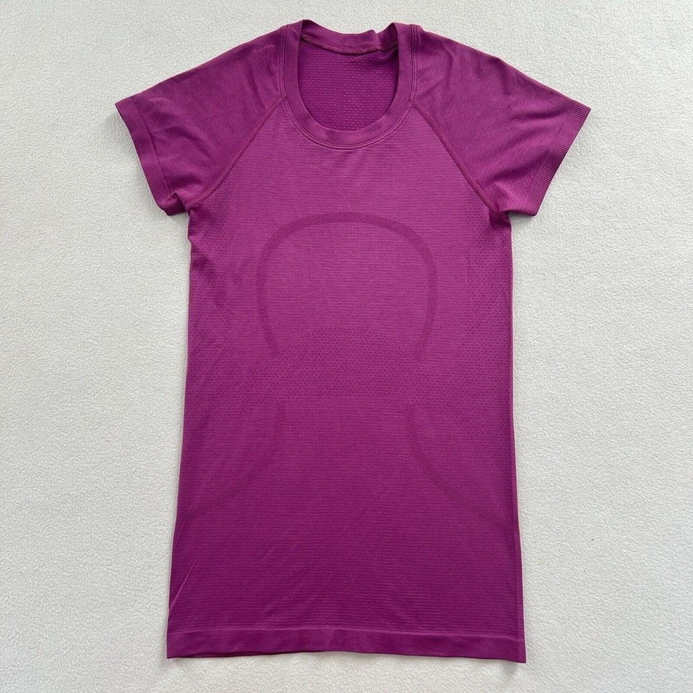 Lululemon swiftly tech